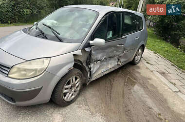Минивэн Renault Scenic 2005 в 