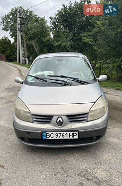 Минивэн Renault Scenic 2005 в 
