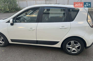 Renault Scenic 2012 Renault Scenic 2012