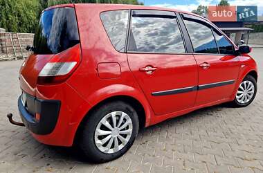 Минивэн Renault Scenic 2005 в 