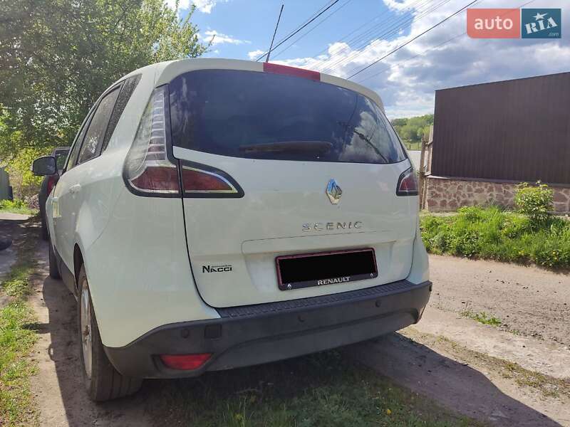 Минивэн Renault Scenic 2012 в Сумах