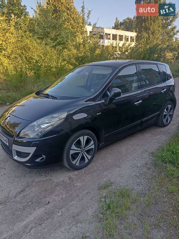 Минивэн Renault Scenic 2011 в Житомире фото 8 Минивэн Renault Scenic 2011 в Житомире