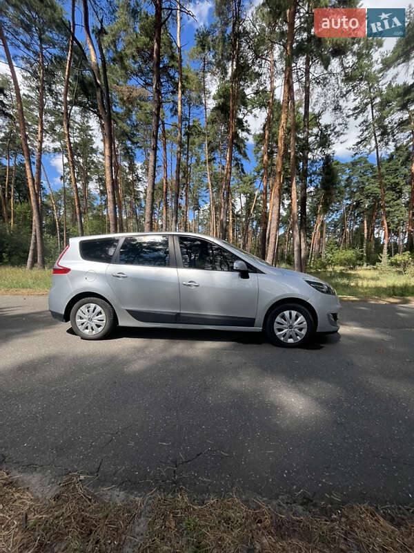 Минивэн Renault Scenic 2012 в Александровке фото 2 Минивэн Renault Scenic 2012 в Александровке