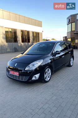 Renault Scenic 2011