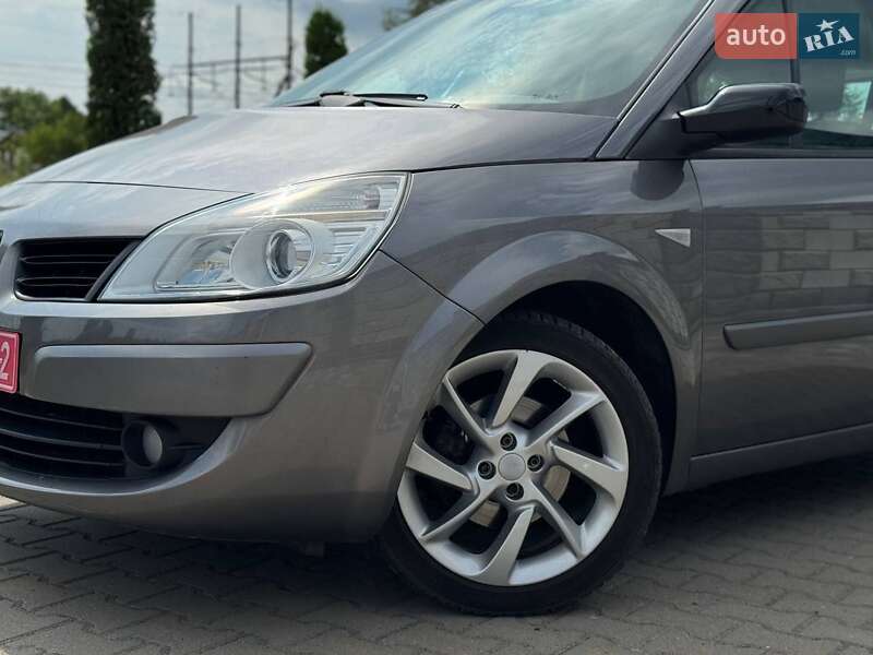 Минивэн Renault Scenic 2008 в Ровно