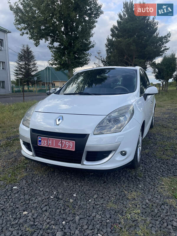 Минивэн Renault Scenic 2010 в Луцке