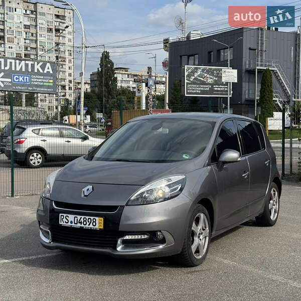 Renault Scenic 2012