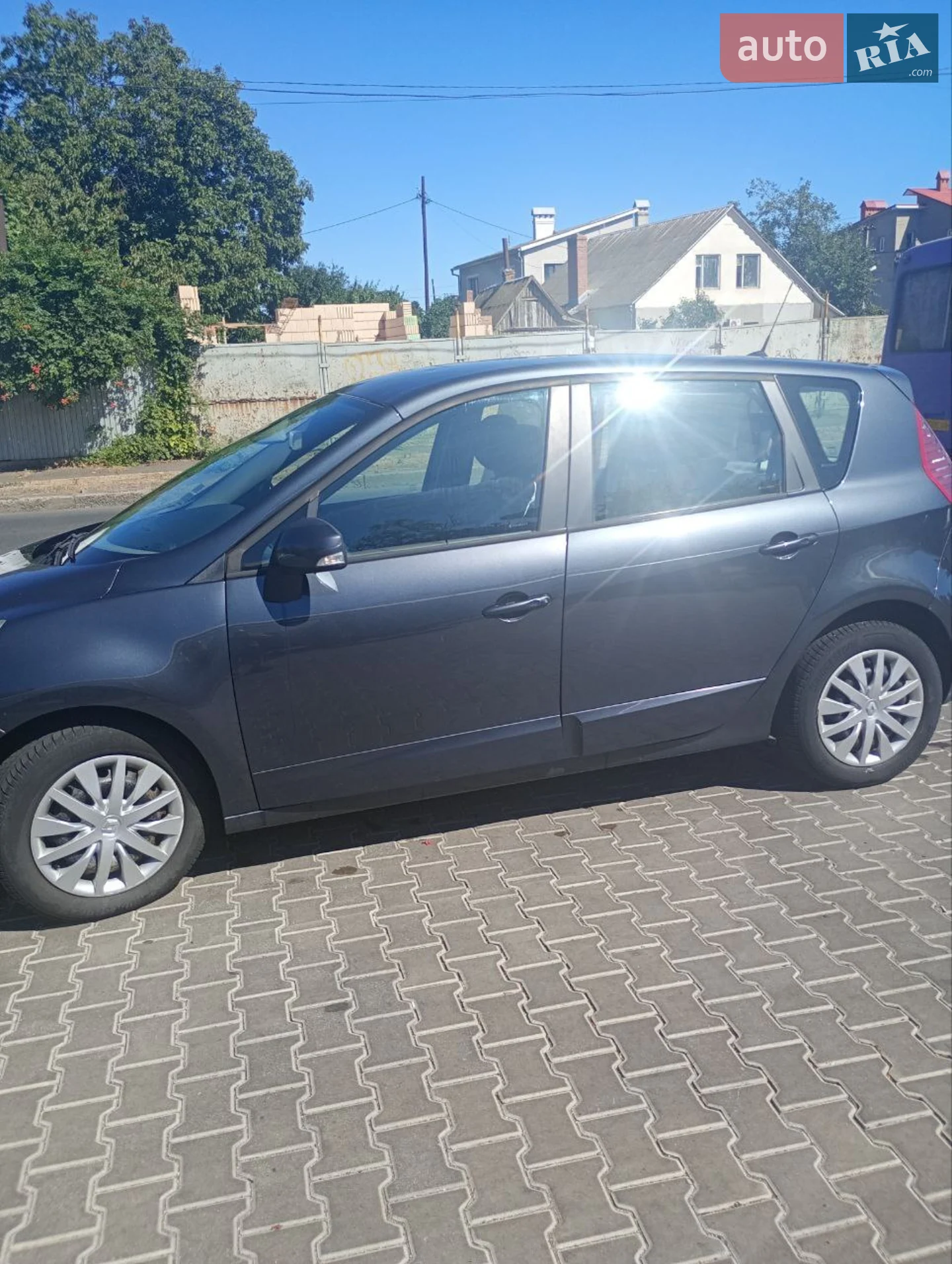 2010 Renault Scenic - мініатюра 7