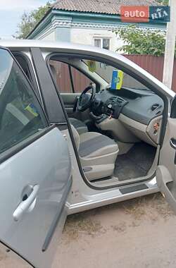 Минивэн Renault Scenic 2005 в 