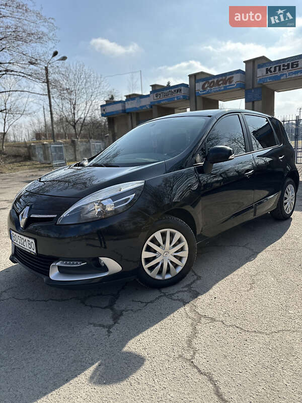 Минивэн Renault Scenic 2013 в Золочеве