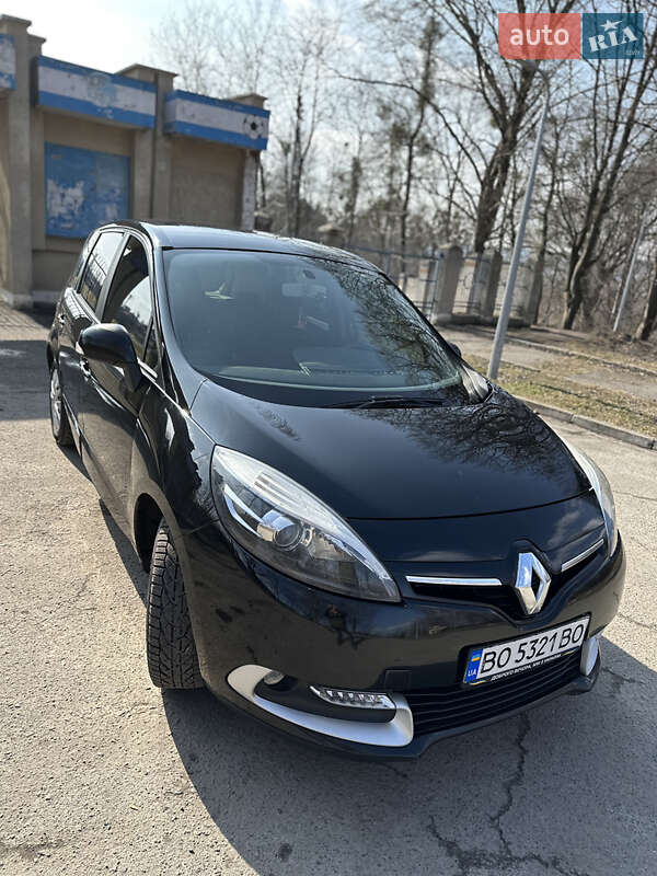 Минивэн Renault Scenic 2013 в Золочеве