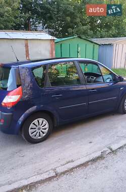 Минивэн Renault Scenic 2006 в 