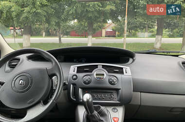 Минивэн Renault Scenic 2005 в 