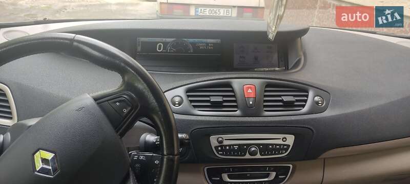 Минивэн Renault Scenic 2010 в Кривом Роге