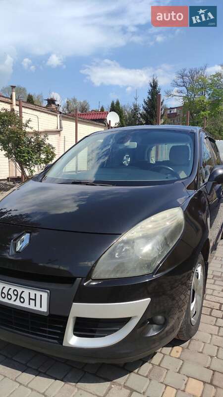 Минивэн Renault Scenic 2010 в Кривом Роге
