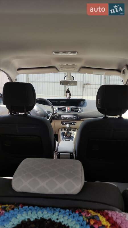 Минивэн Renault Scenic 2010 в Кривом Роге фото 17 Минивэн Renault Scenic 2010 в Кривом Роге