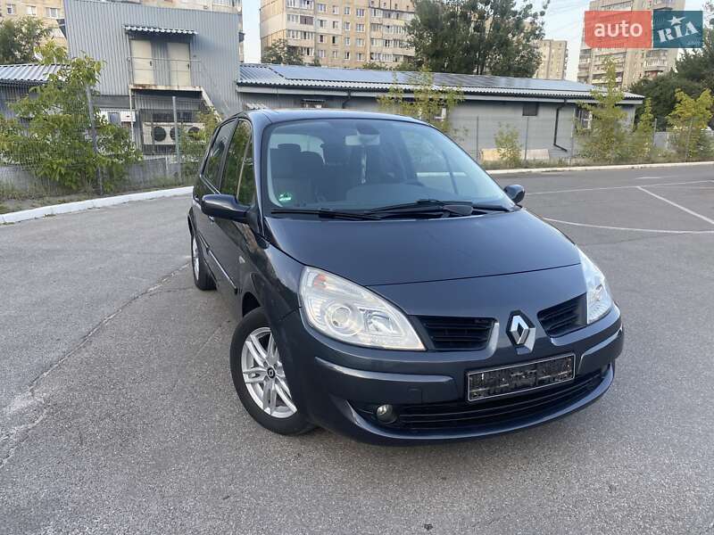 Минивэн Renault Scenic 2007 в 