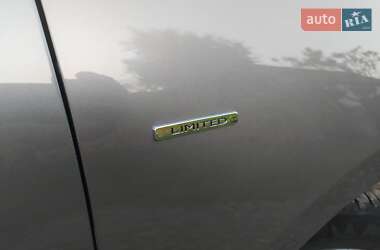 Минивэн Renault Scenic 2014 в 