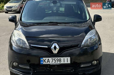 Минивэн Renault Scenic 2013 в 
