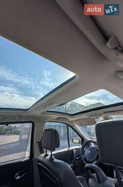 Минивэн Renault Scenic 2005 в 
