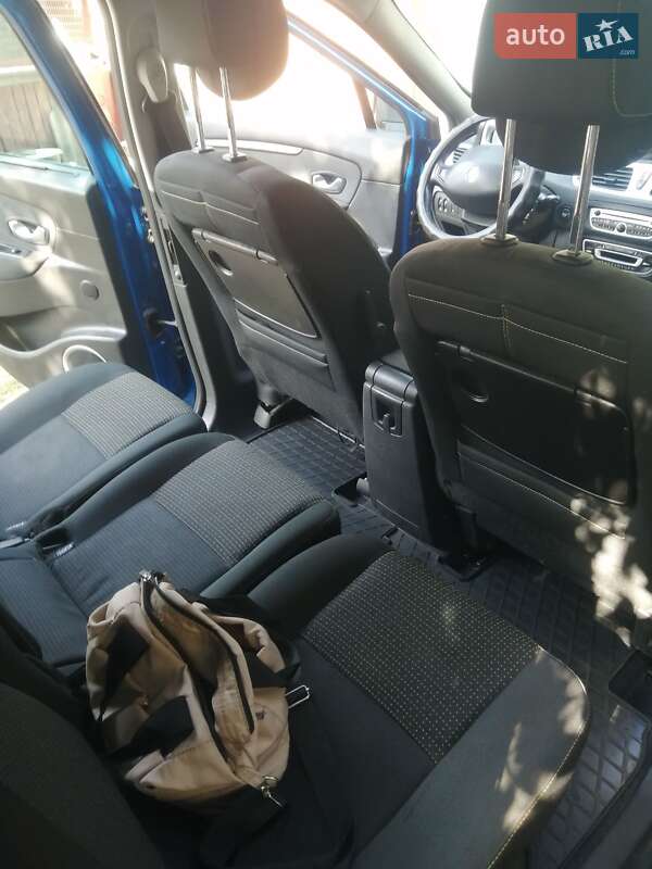 Минивэн Renault Scenic 2009 в Нежине