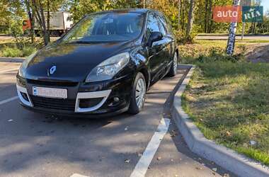 Renault Scenic 2011