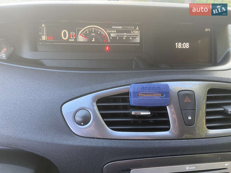 Минивэн Renault Scenic 2013 в Киеве