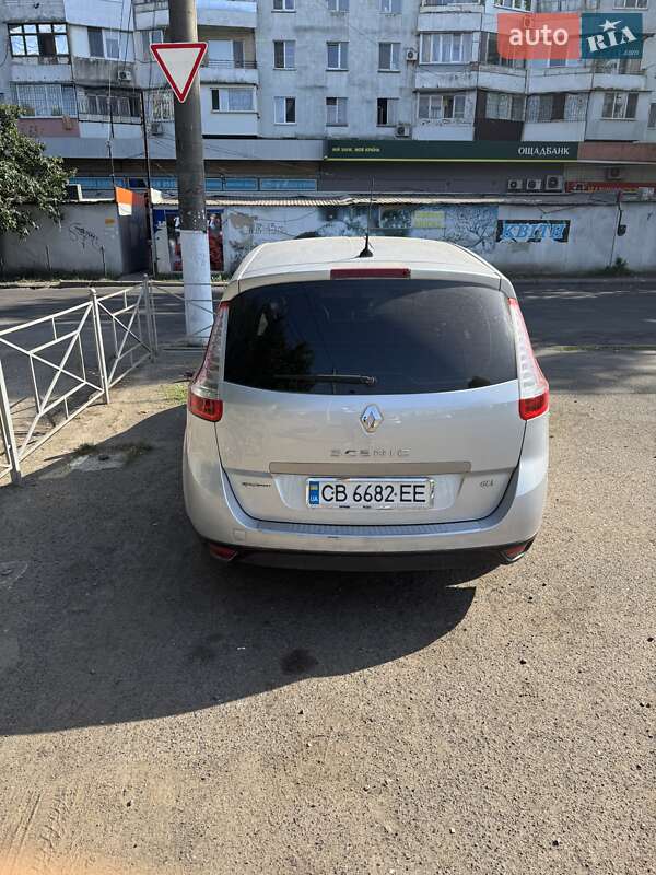 Минивэн Renault Scenic 2011 в Одессе