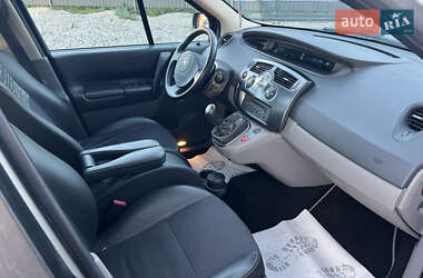Минивэн Renault Scenic 2006 в 