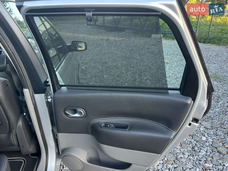 Минивэн Renault Scenic 2006 в Виннице