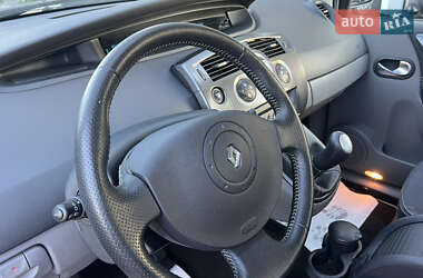 Минивэн Renault Scenic 2006 в 