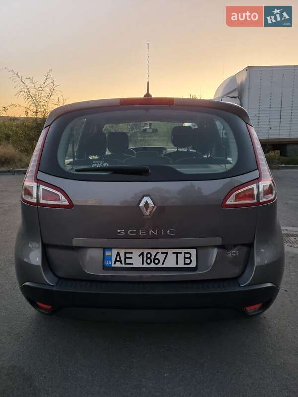 Минивэн Renault Scenic 2011 в Днепре