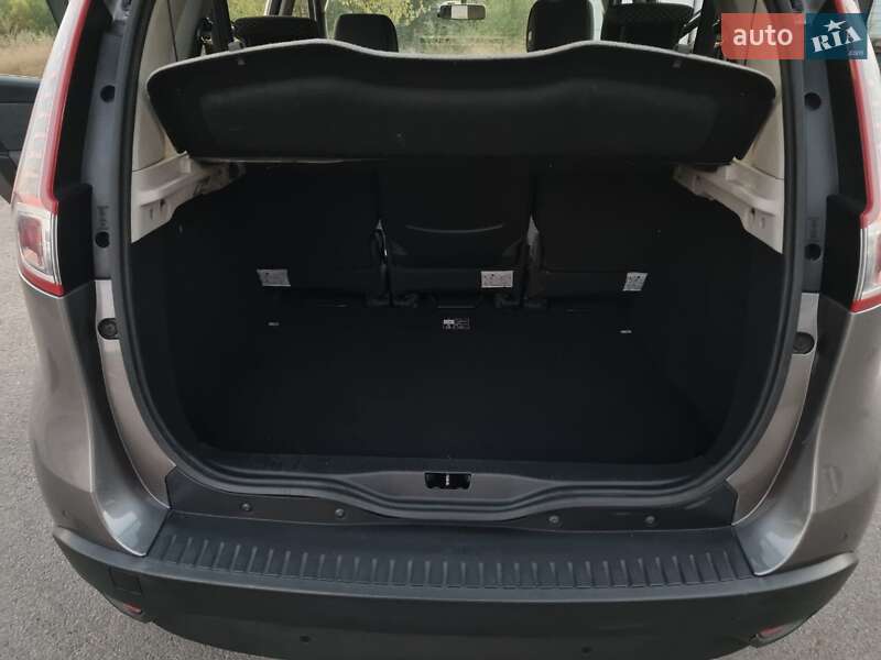Минивэн Renault Scenic 2011 в Днепре