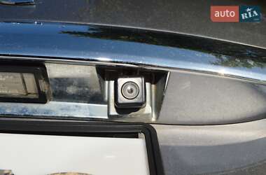 Минивэн Renault Scenic 2013 в 