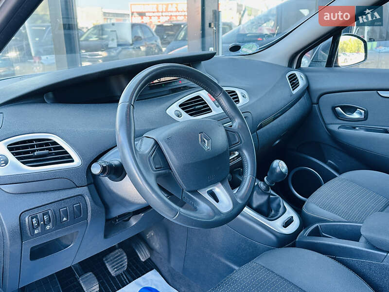 Минивэн Renault Scenic 2009 в Харькове фото 20 Минивэн Renault Scenic 2009 в Харькове