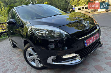 Минивэн Renault Scenic 2013 в 