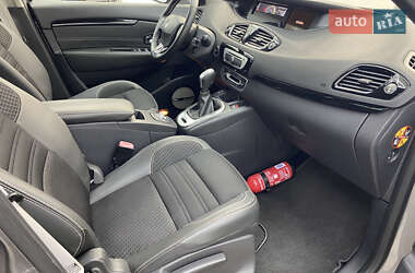 Минивэн Renault Scenic 2016 в 
