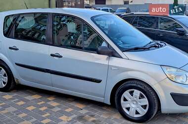Минивэн Renault Scenic 2004 в 