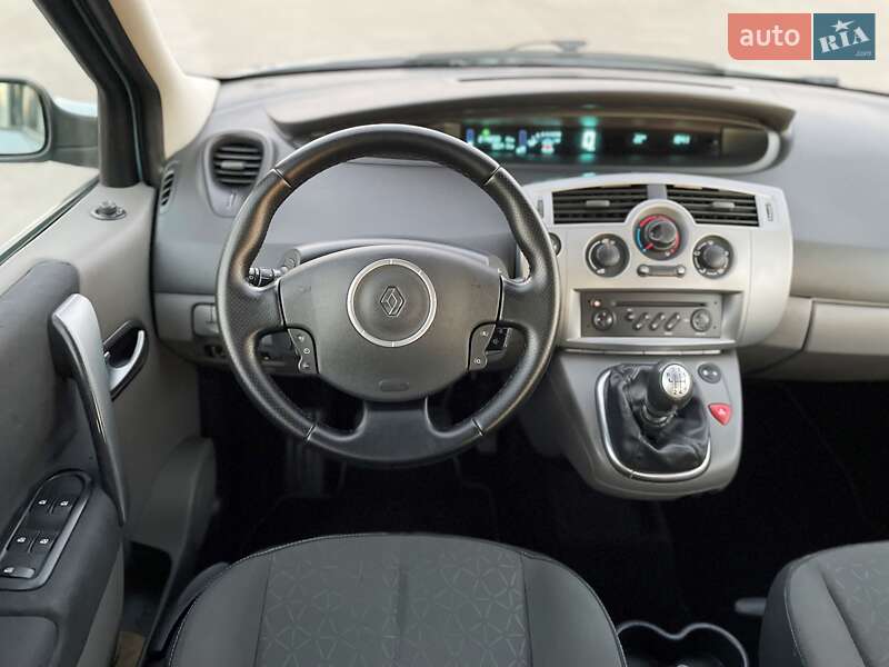Минивэн Renault Scenic 2008 в Днепре