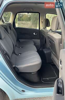 Минивэн Renault Scenic 2008 в 