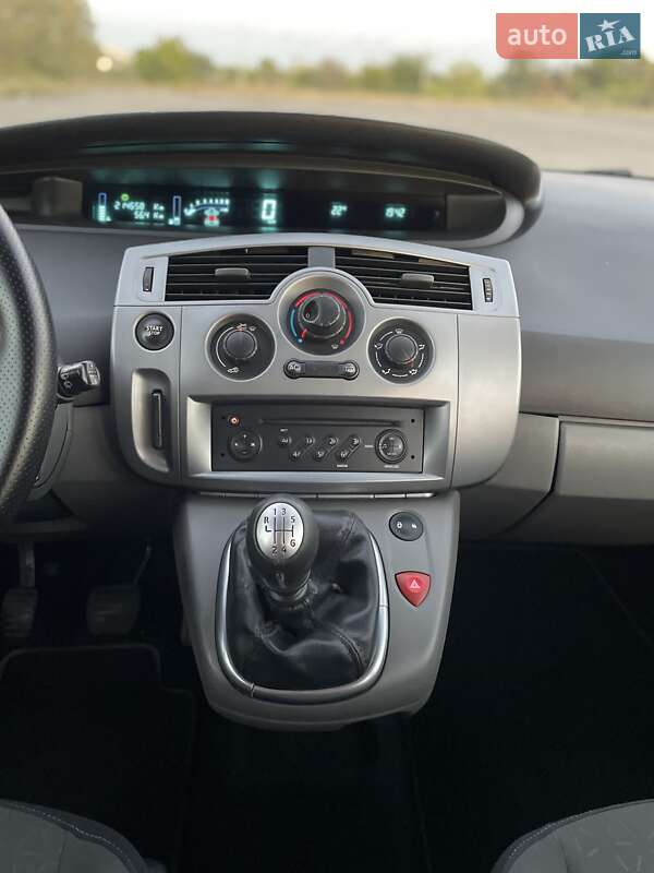 Минивэн Renault Scenic 2008 в Днепре