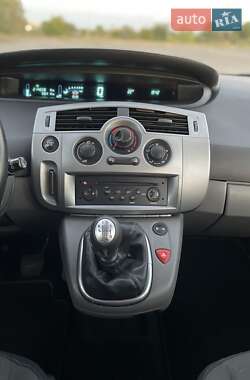 Минивэн Renault Scenic 2008 в 
