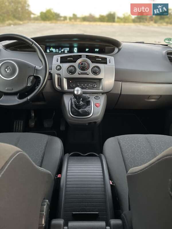 Минивэн Renault Scenic 2008 в Днепре