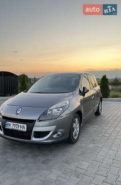 Renault Scenic 2010