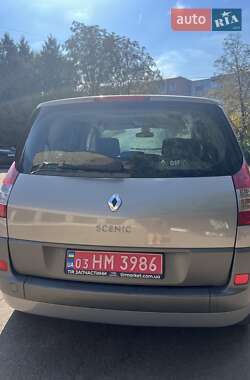Минивэн Renault Scenic 2005 в 