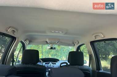 Минивэн Renault Scenic 2005 в 