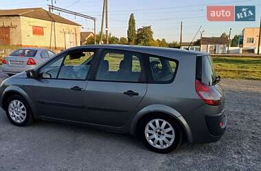 Минивэн Renault Scenic 2004 в 