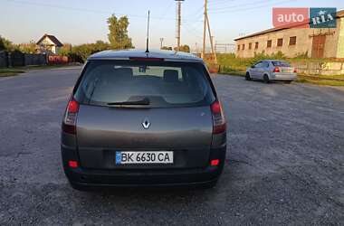 Минивэн Renault Scenic 2004 в 