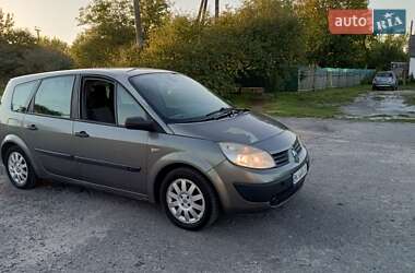 Минивэн Renault Scenic 2004 в 
