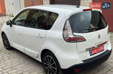 Минивэн Renault Scenic 2013 в 